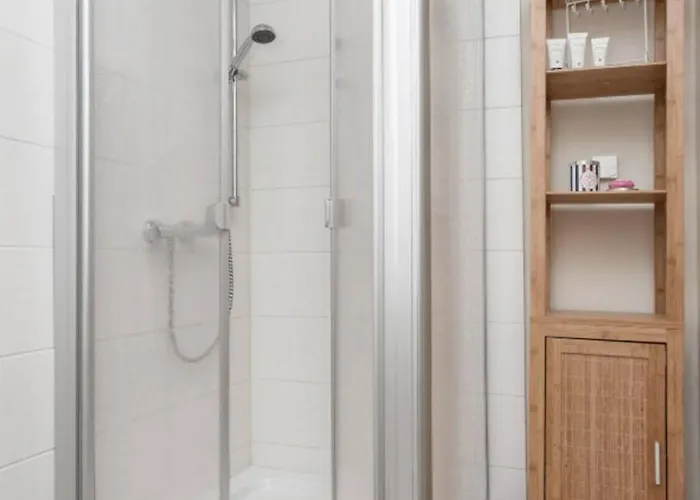 Adele - Ruhig, Direkt Am Elberadweg&badesee Mit Balkon Apartment *