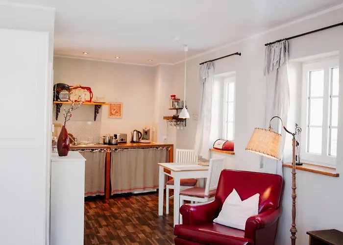 Adele - Ruhig, Direkt Am Elberadweg&badesee Mit Balkon