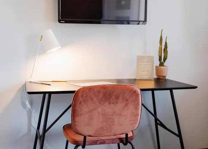 Apartment Adele - Ruhig, Direkt Am Elberadweg&badesee Mit Balkon *