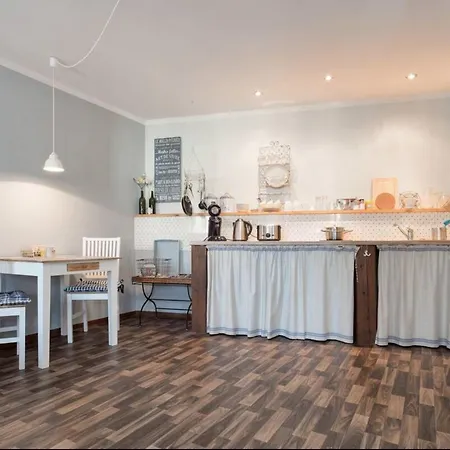 Adele - Ruhig, Direkt Am Elberadweg & Badesee Mit Balkon Appartamento Dresda