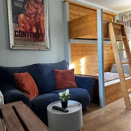 Adele - Ruhig, Direkt Am Elberadweg & Badesee Mit Balkon