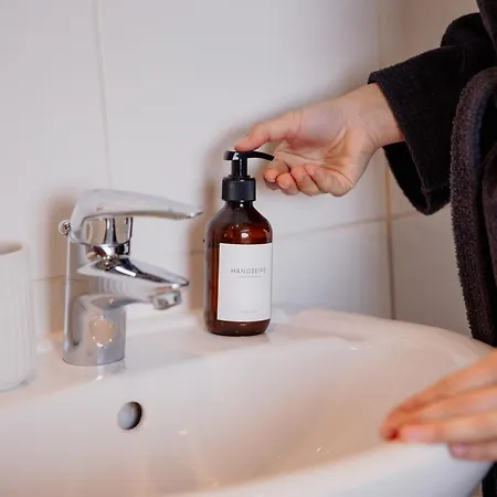 Adele - Ruhig, Direkt Am Elberadweg & Badesee Mit Balkon