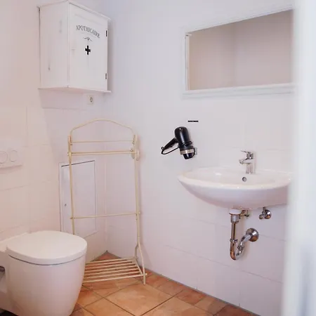 Adele - Ruhig, Direkt Am Elberadweg & Badesee Mit Balkon