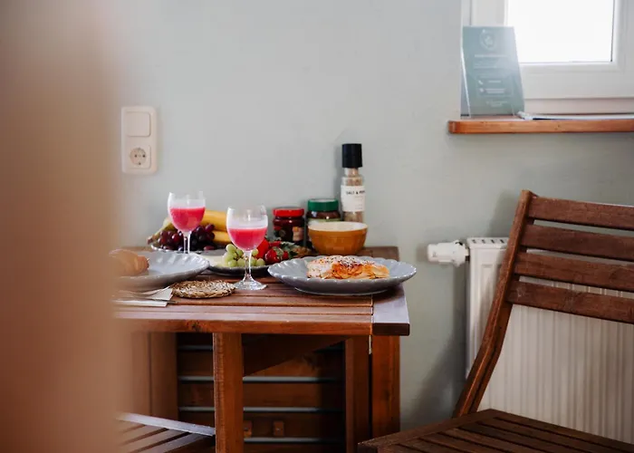 Apartment Adele - Ruhig, Direkt Am Elberadweg & Badesee Mit Balkon