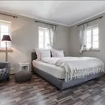 Apartament Adele - Ruhig, Direkt Am Elberadweg & Badesee Mit Balkon *